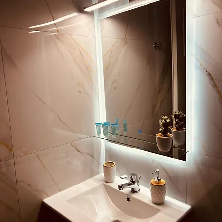 Apartamento House Two