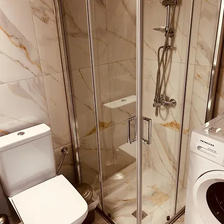 House Two Apartamento Caristo